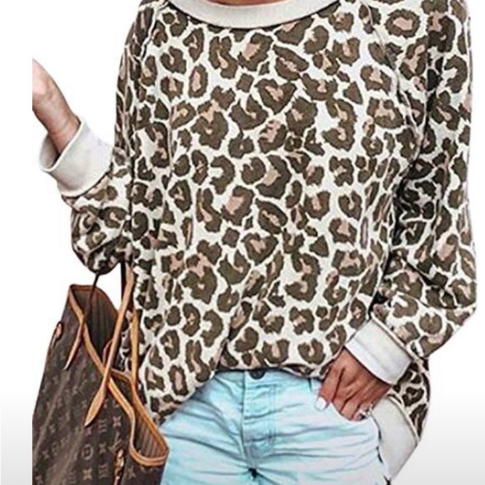 Amazon- Ecowish Leopard Print Pullover Long Sleeve Sweatshirt